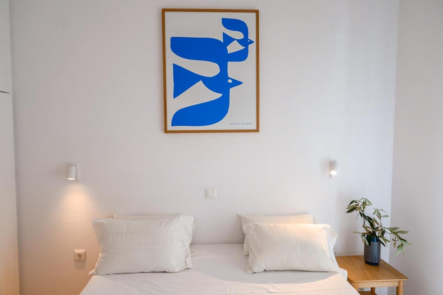 Adelfia Studios Párosz Kültér fotó