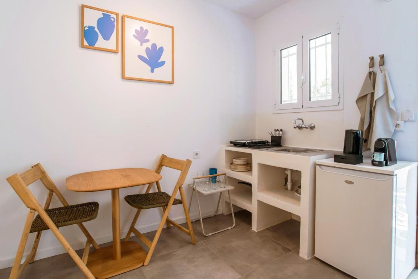 Adelfia Studios Párosz Kültér fotó